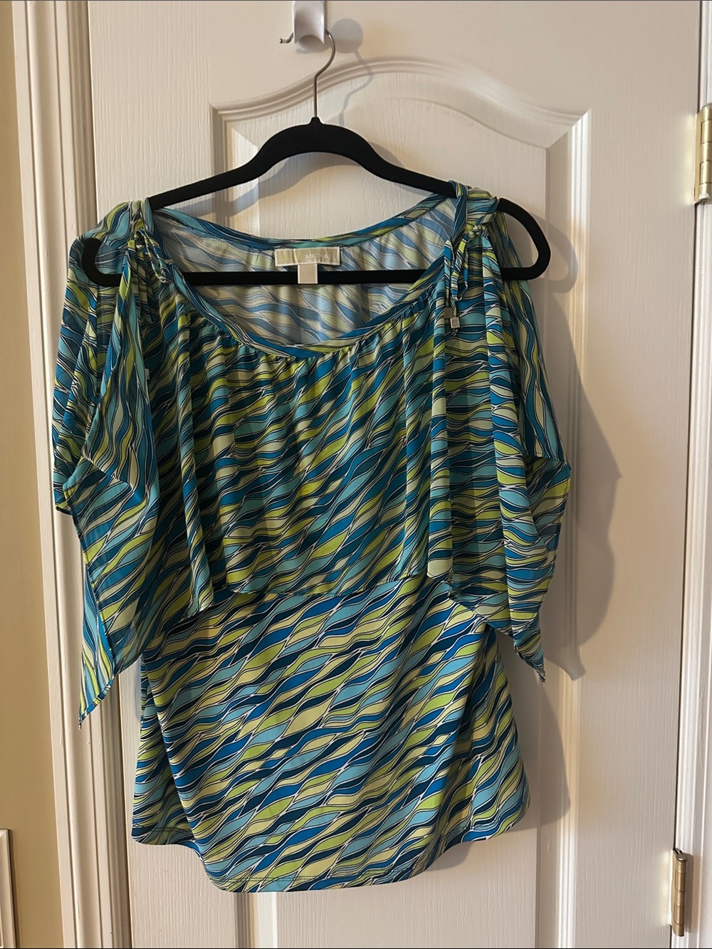 Michael Kors Blue and Green Cold-Shoulder Wave Print Blouse